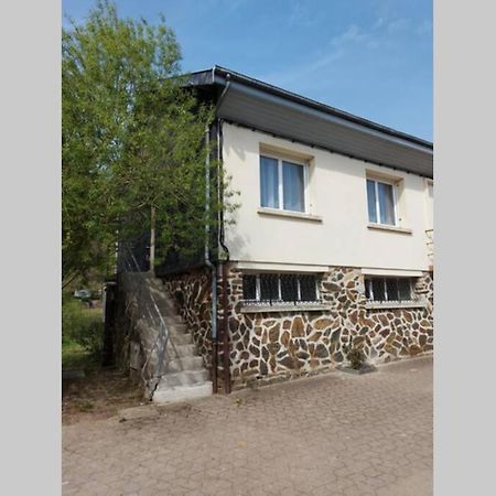 Gite En Bord De Meuse Montherme Bagian luar foto